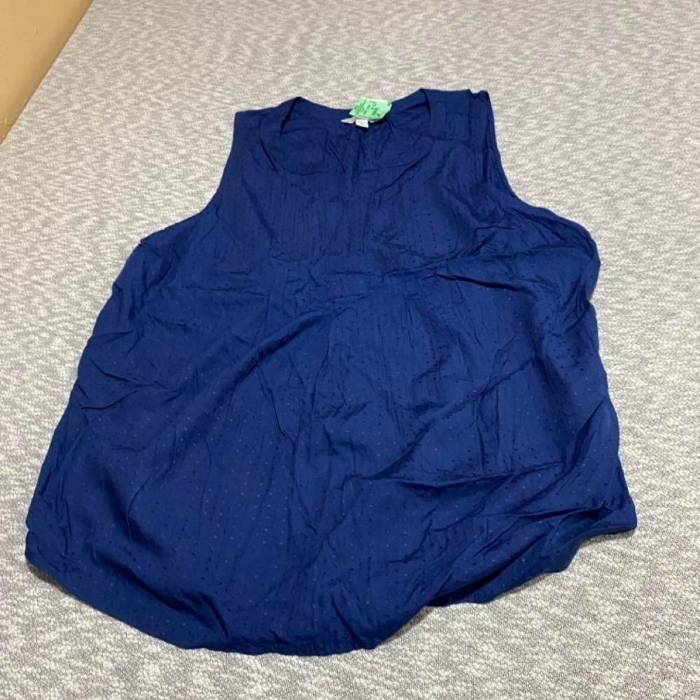 Croft & Barrow  blue sleeveless blouse NWT retail $19. SKU-A566Women plus‎ XL
